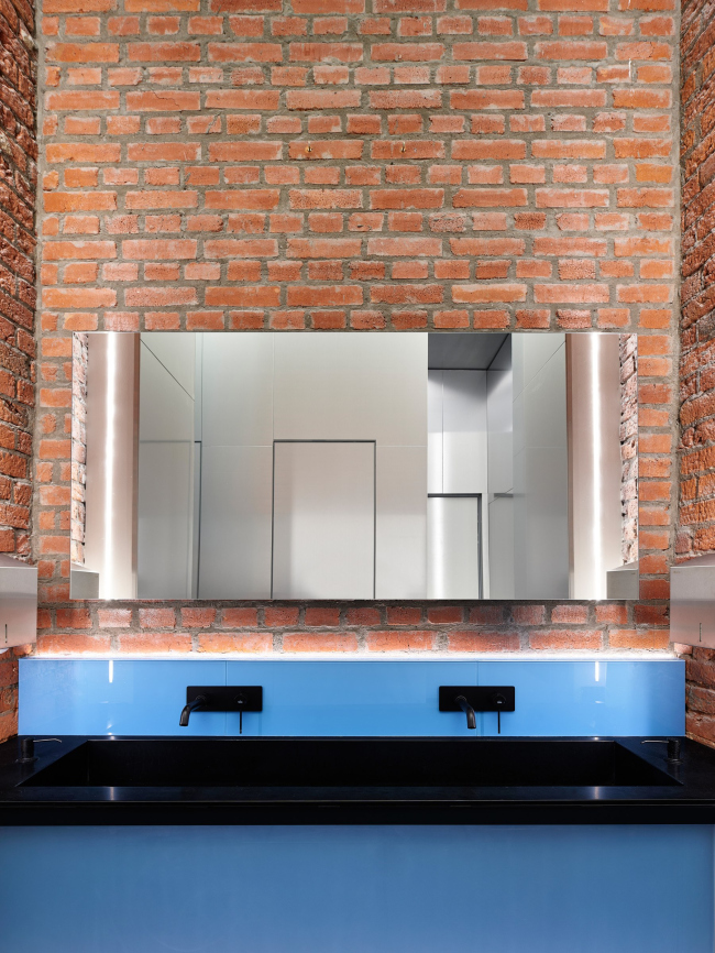 ����-������ ALUTECH