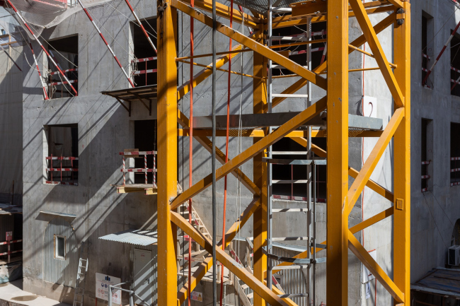 ����� �������� �������� 3/8�. �������������: kleinewelt architekten