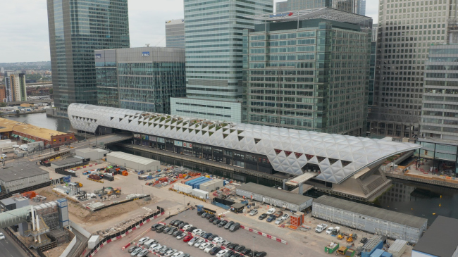  Canary Wharf, Elizabeth line