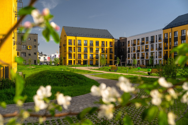 "Home. Forest. Park" housing complex