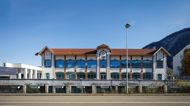 ������������ ���������� ����� Alpex � �������