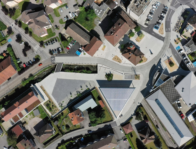 ������ ��������� ����� � �������