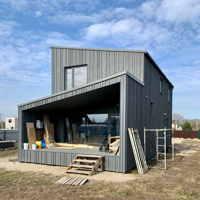 ����House