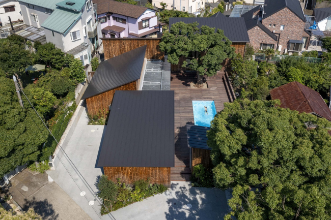 ����� Hayama Huts