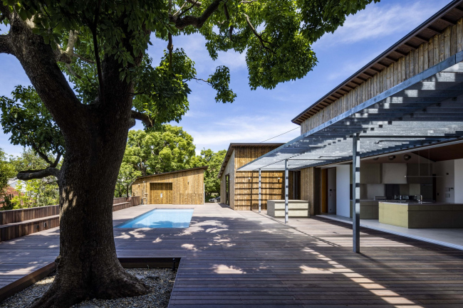 ����� Hayama Huts