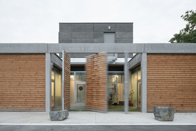 ���� ����������� ����� ������ ������� � �����