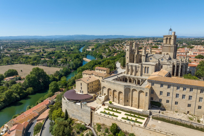 ��������� La Prison