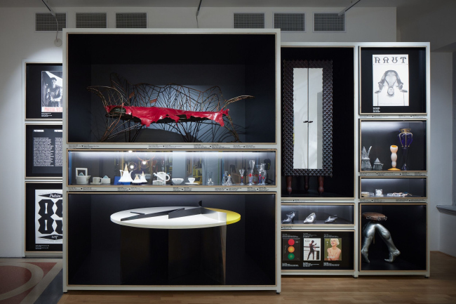 ����� ����������� ��������� � ���� � �������������