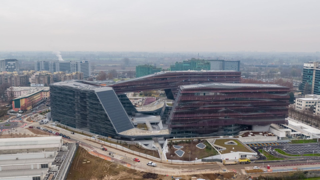 ������� ����� ������������� � ������������ � ����-�������� �������� Eni