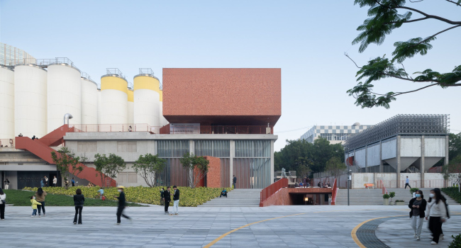 ������������� ������ ��������� Kingway � ���������.