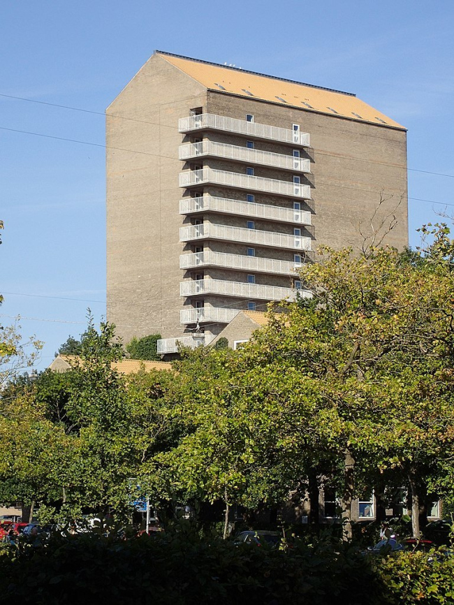 �������� ������ (Bogtårnet) � ��������� ������������. ��������� � 1962/1963, ����������� C. F. Møller