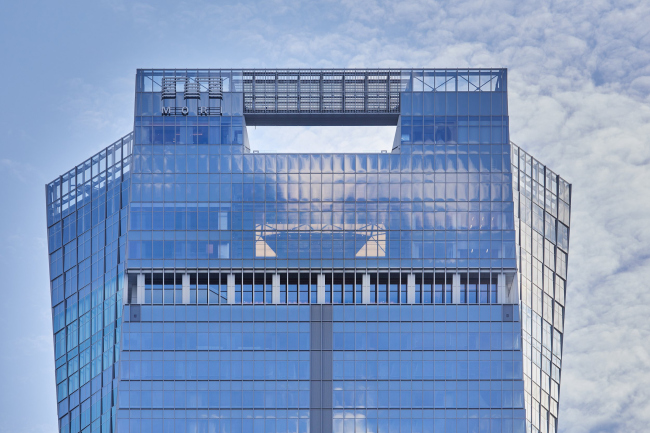 ����� Toranomon Hills Station Tower