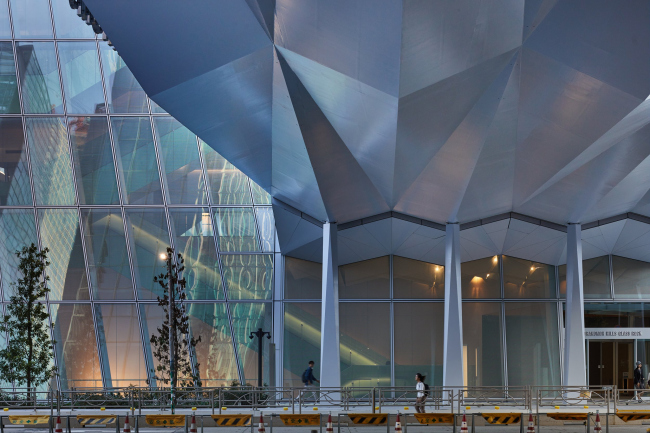 ����� Toranomon Hills Station Tower