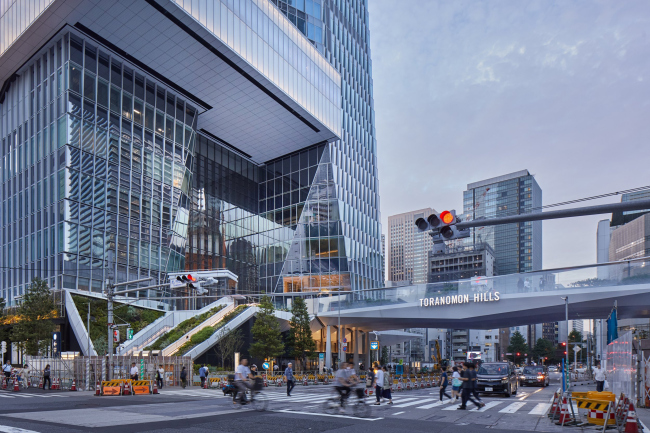 ����� Toranomon Hills Station Tower