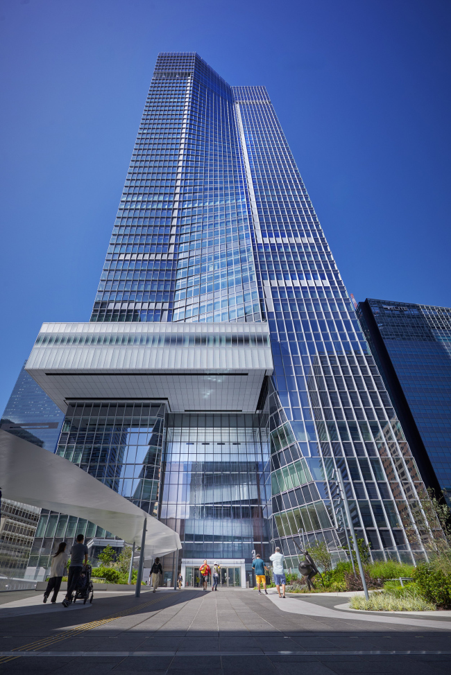 ����� Toranomon Hills Station Tower