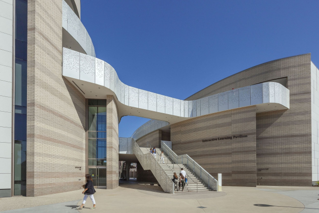 ����� �������������� �������� ��������������� ������������ � �����-�������