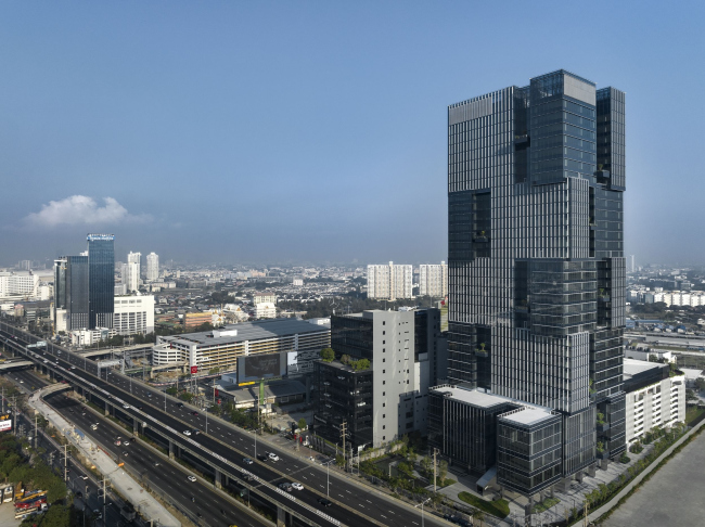 ������� ������ AIA East Gateway