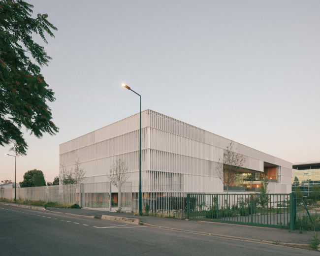 ������ ���������� ����� ESIEE-IT � ������� �������