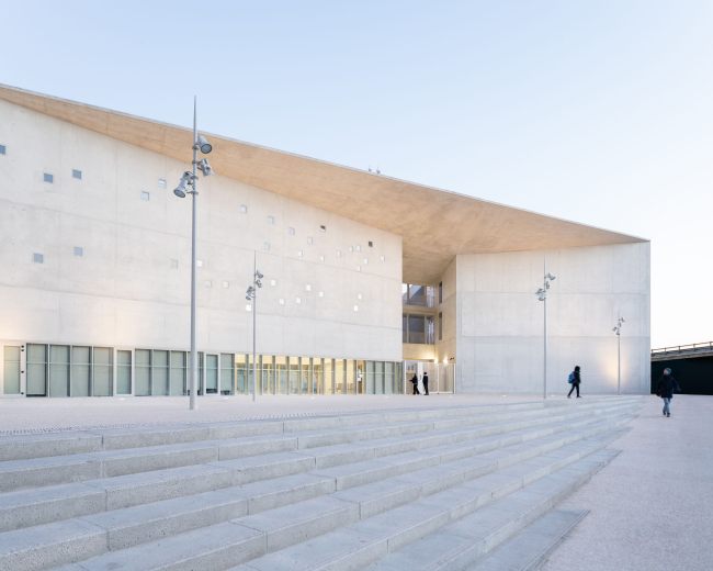 ����� ����� �������� ������