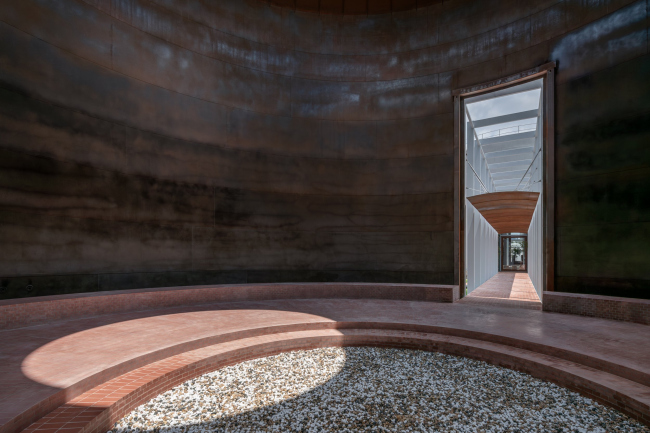 ������������� ������������� � ��������� ������-����