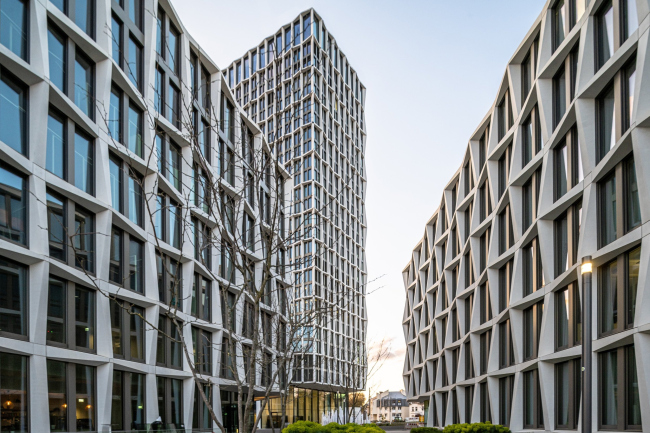 ������� ����� Neuer Kanzlerplatz � �����