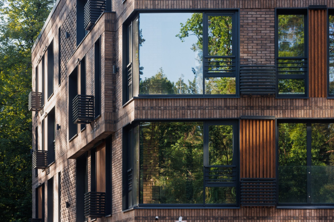 Business class clubhouse �Starting Point�