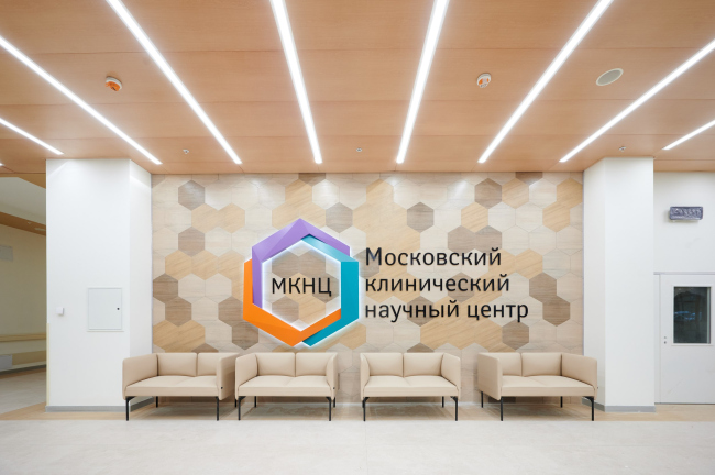 ��������� ���� ��. �������� � ������. �������� � ������� � ������������ ������������� ���������� ������� CLIP-IN Armstrong V-Clip 1200x300 c ����������� ��� ������ (������� ���)