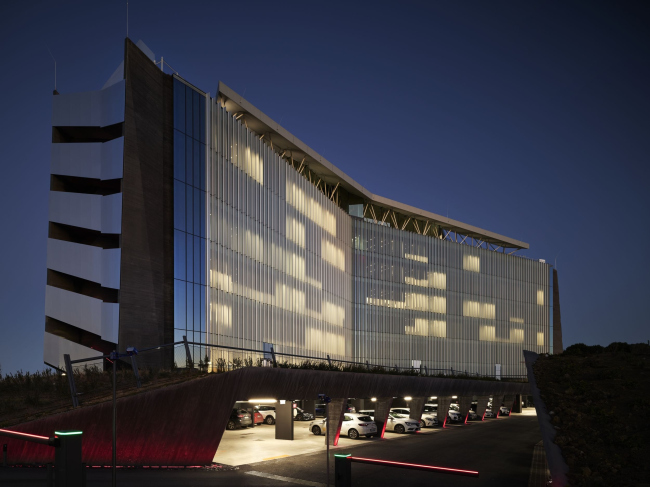 ������ Sidera, ����-�������� CIA Conad