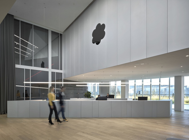 ������ Sidera, ����-�������� CIA Conad