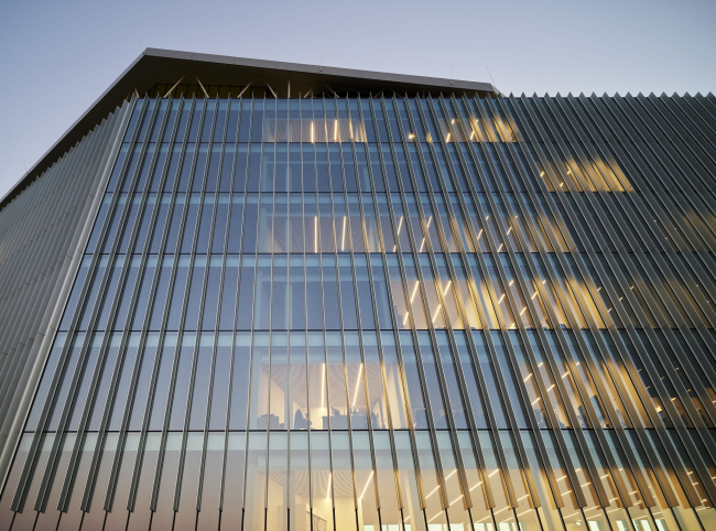 ������ Sidera, ����-�������� CIA Conad