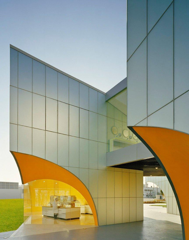 �������� Nestle Application Group. ����:  Paúl Rivera � Rojkind Arquitectos