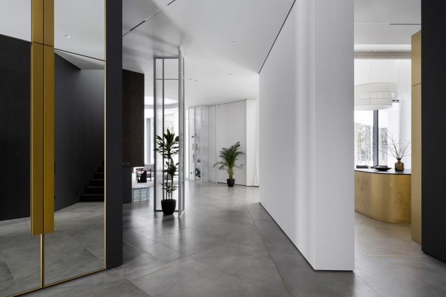 2000S RECONSTRUCTION