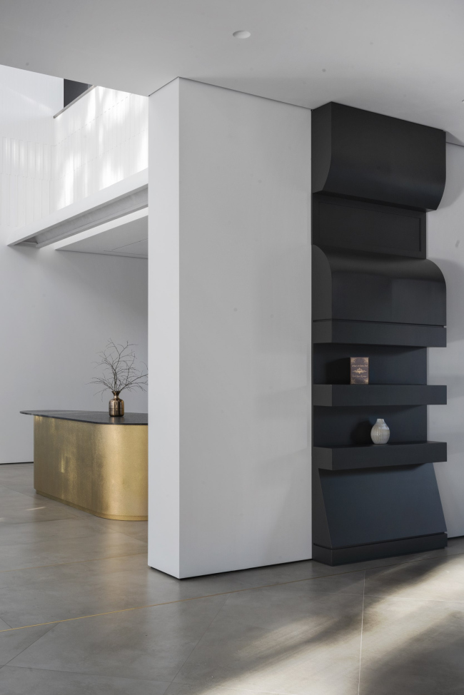 2000S RECONSTRUCTION