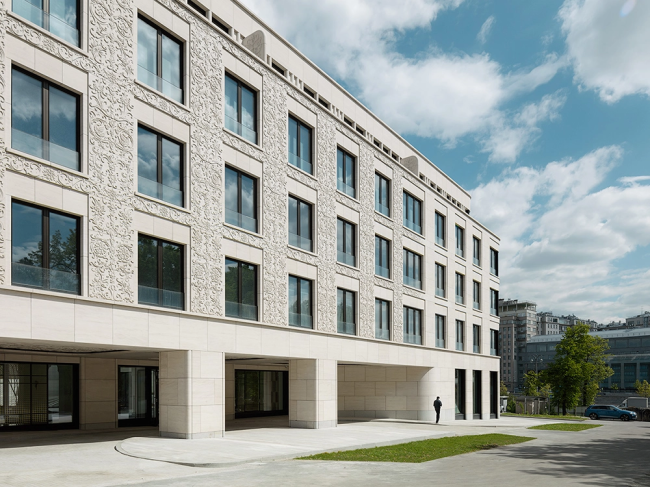 �������� ������������ Carre Blanc