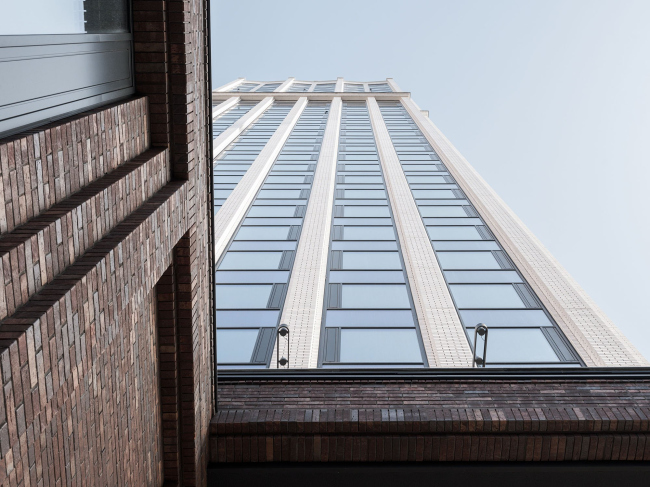 ��������������� ������������ ����� ��� �� ���������-������������� �����������. ����� �������� CHICAGO. �����: ��. ����������, �. 77.
��� ������� ��Ի.
��������� ���������: �. ��������, �. �������