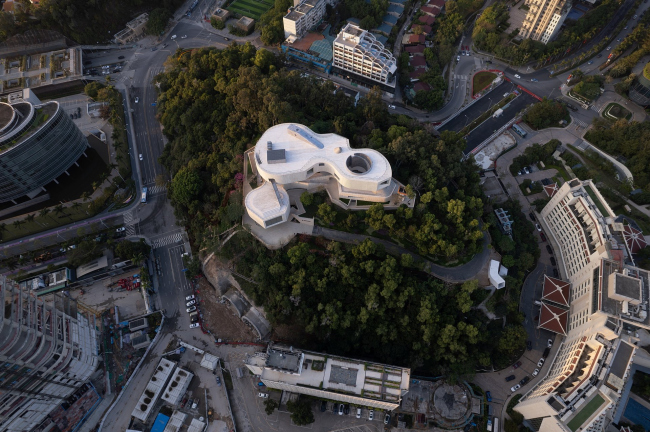 ����� ������� China Merchants Group � ���� ���������