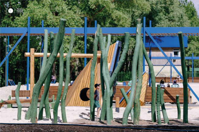 ������� �������� ����� � �����������,��������� ������ 8 � ��� ��������� �������� ������� �������������