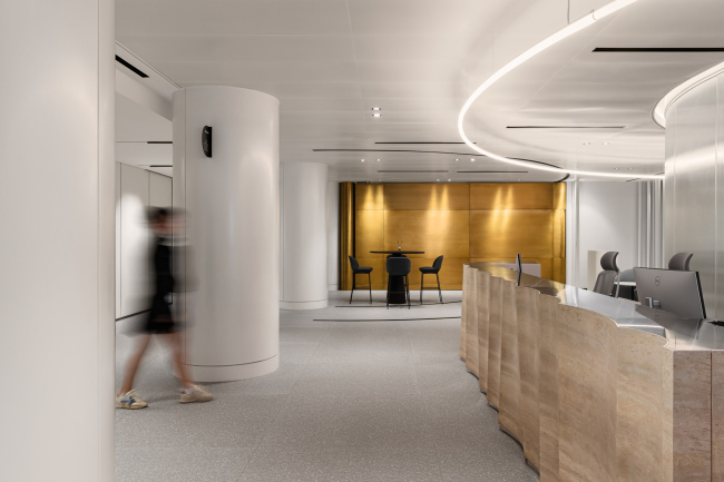 Офис трансконтинентальной компании Офис трансконтинентальной компании