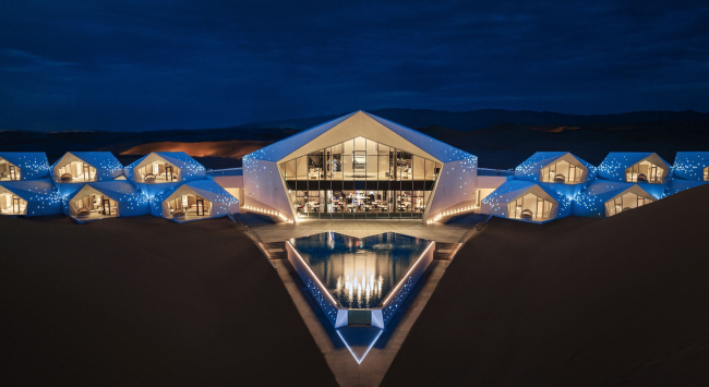 ZhongWei Desert Diamond Hotel