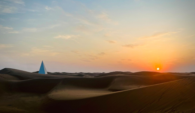 ZhongWei Desert Diamond Hotel