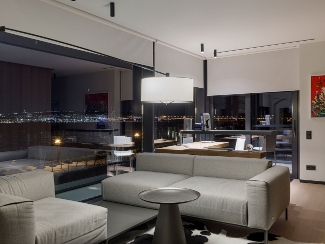 Дом с мостом. Кабинет Дом с мостом. Кабинет