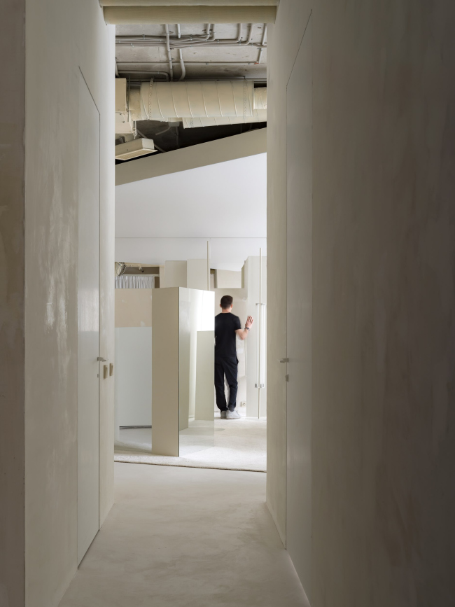      Maxim Kashin Architects