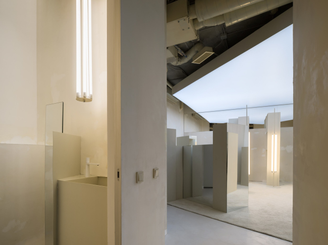      Maxim Kashin Architects