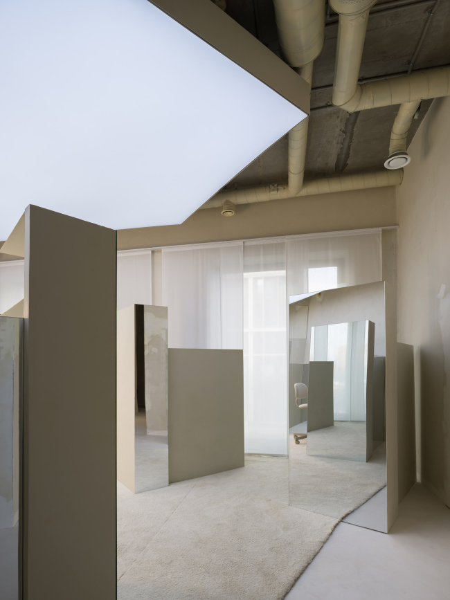      Maxim Kashin Architects