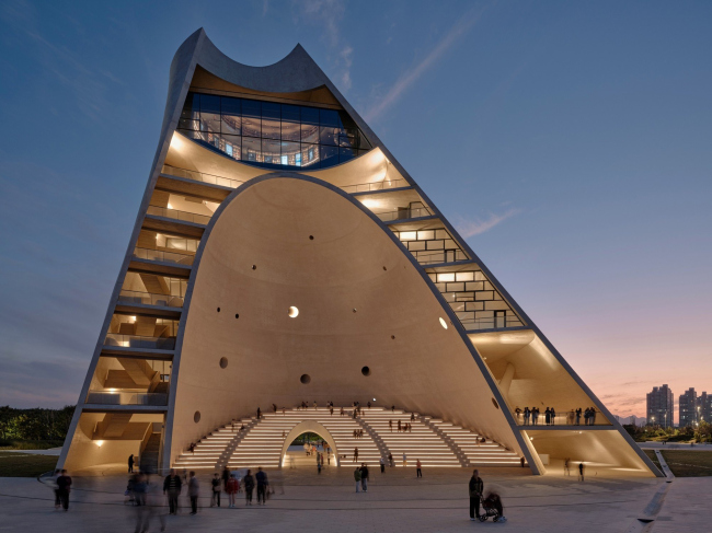 ���������� ����� Sun Tower