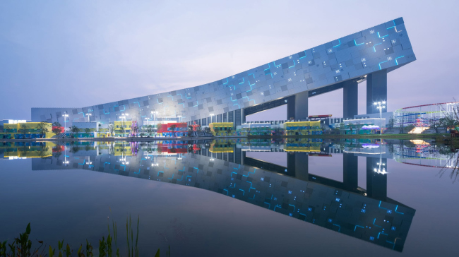 ����������� ������ Ganlushan Snow World