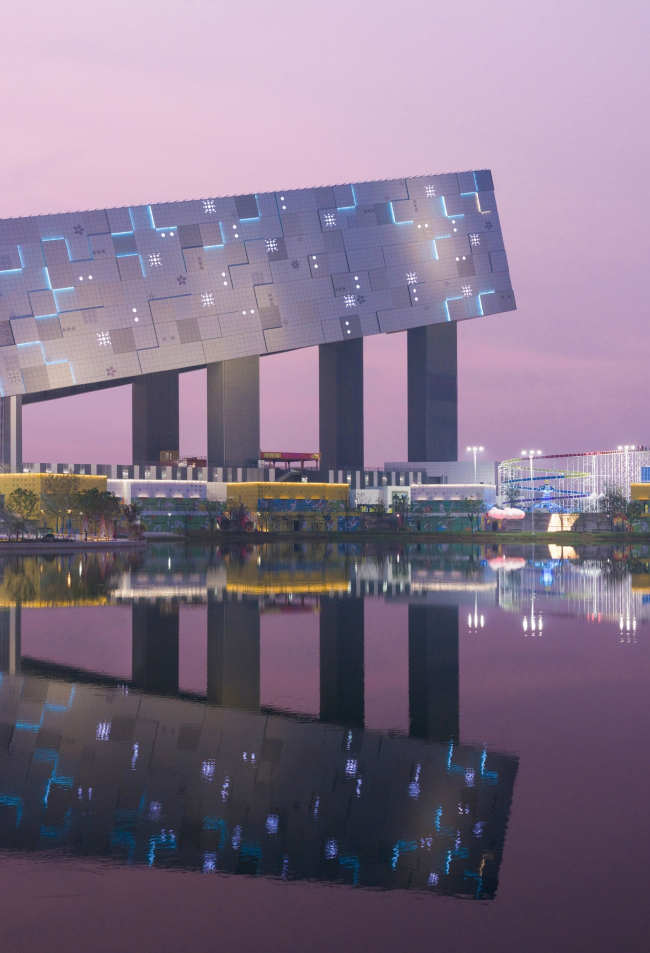   Ganlushan Snow World