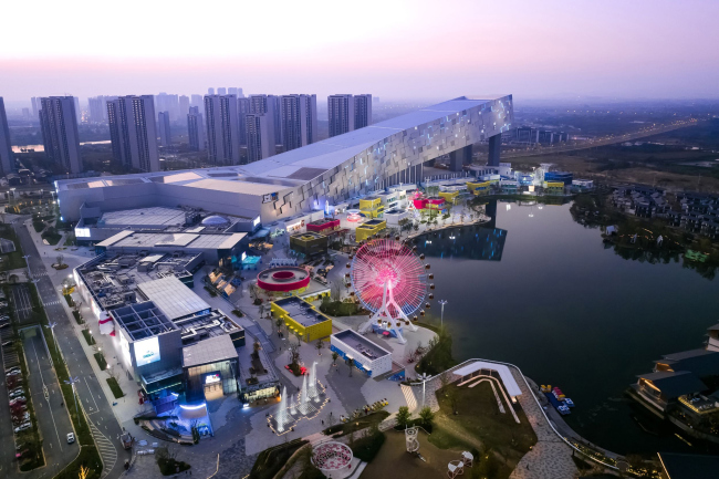   Ganlushan Snow World