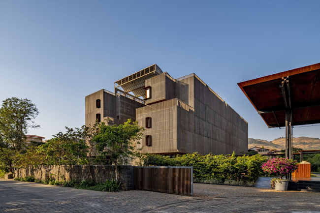 ��������� Radisson Resort & Spa Lonavala