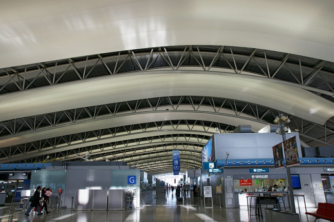 Международный аэропорт Кансай. Фото: 663highland via Wikimedia Commons. Лицензия GNU Free Documentation License, Version 1.2